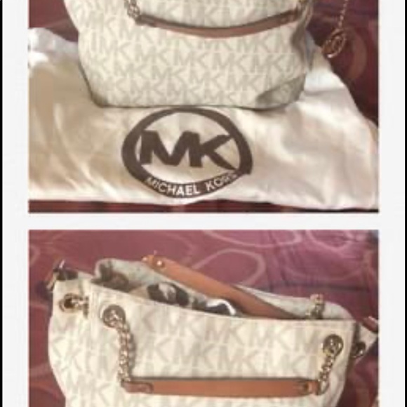 Hobo bag shoulder / cross body good condition . - Picture 2 of 2